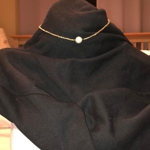 Gold and mother of pearl choker